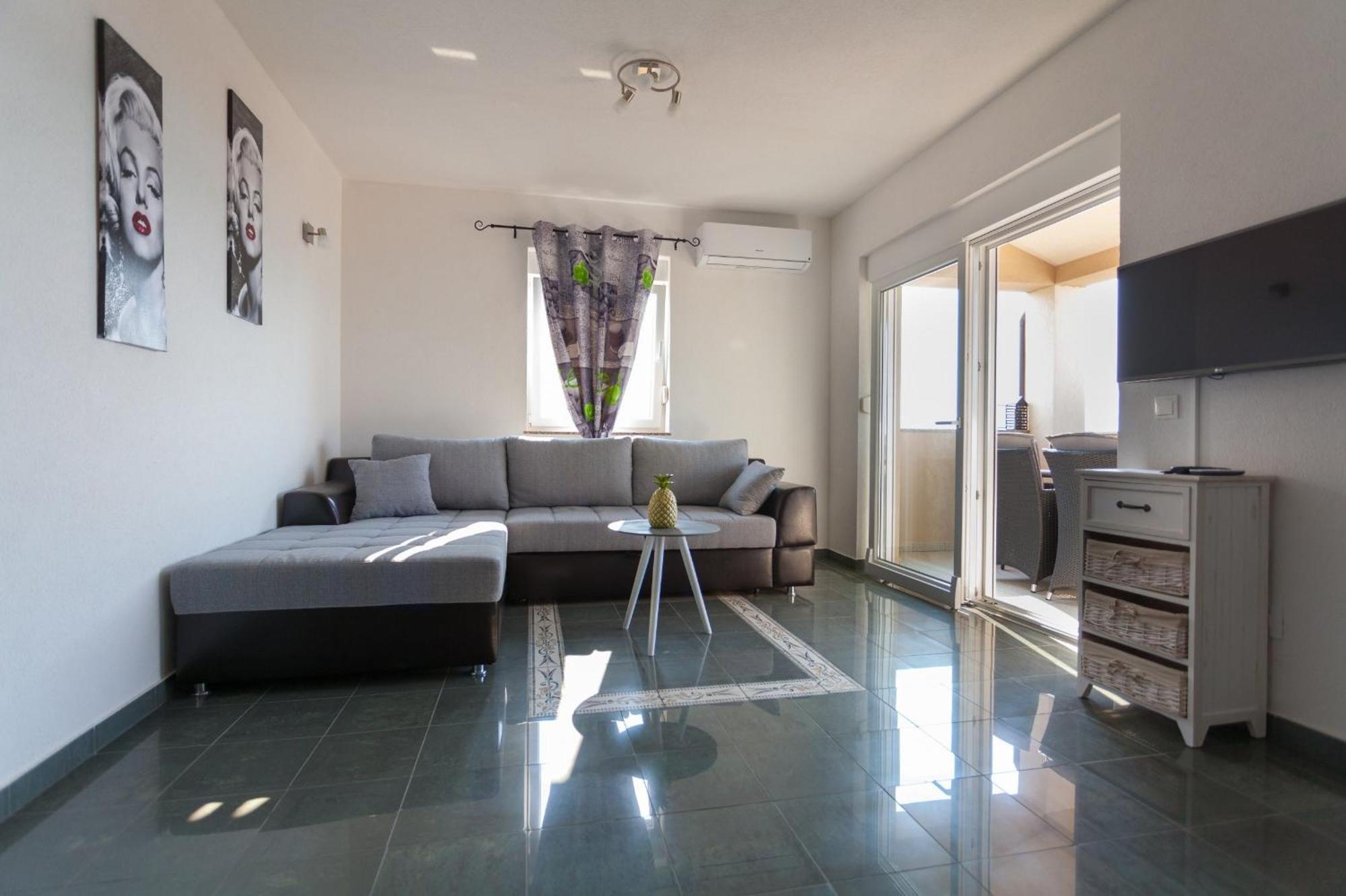 Luxury Villa Allen With Pool Klimno Oda fotoğraf